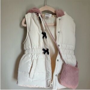 Little girls Cream Hooded Vest with Faux Fur Trim and bows with pink purse size